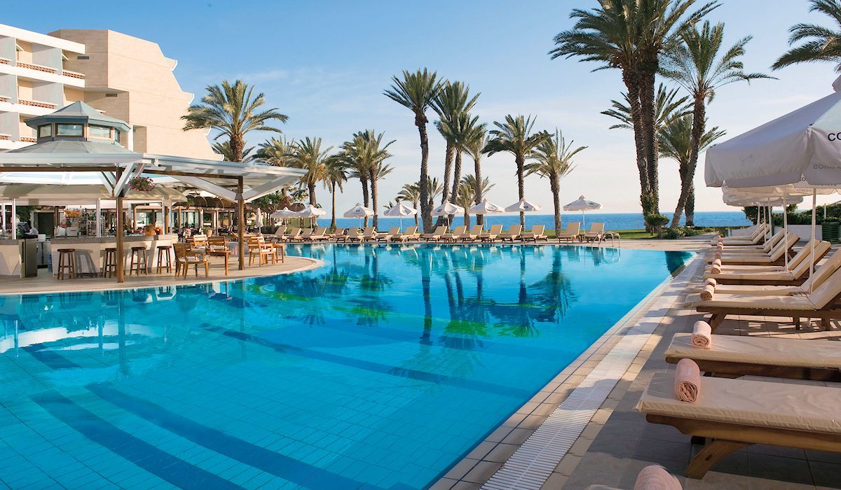 Constantinou Bros Pioneer Beach Paphos Facilities photo