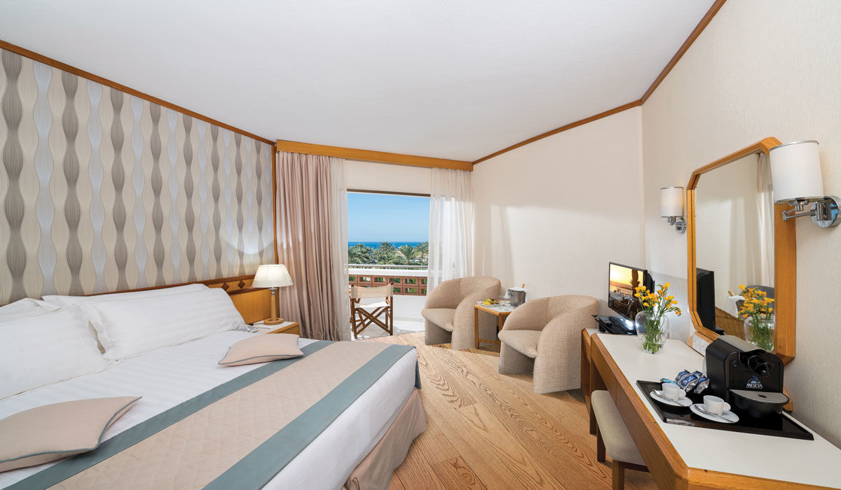 Constantinou Bros Pioneer Beach Paphos Room photo